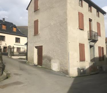 Cazeaux-de-Larboust House | Gite Galy - Maison de montagne