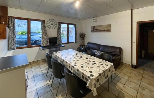 Montpinchon House | Gite Grande Capacité