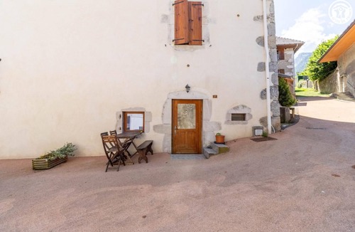 Le Chatelard House | Gite GRENETTE - La compagnie du Bourg