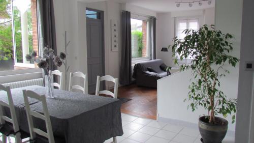 Arras House | Gite Histoire de Maison