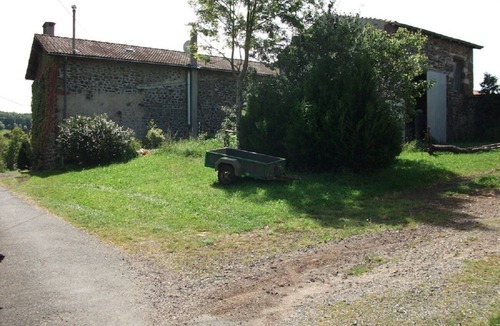 Saint-Paulien Apartment | Gîte in an old renovated house