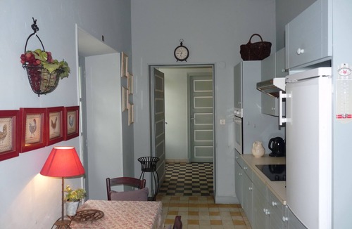 Banne Apartment | Gite in old house in vineyard.