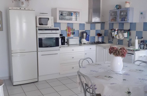 Rochegude House | Gite in Provencal Drome 'colors of Provence'