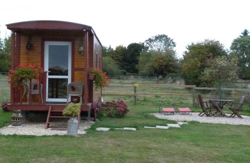 Malleville-sur-le-Bec House | GITE IN ROULOTTE. comfort all year round with heating