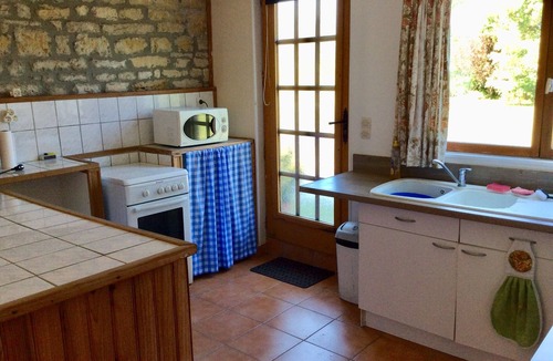 Amfreville Cottage | Gite in Secluded Setting