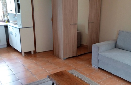 Amfreville Cottage | Gite in Secluded Setting