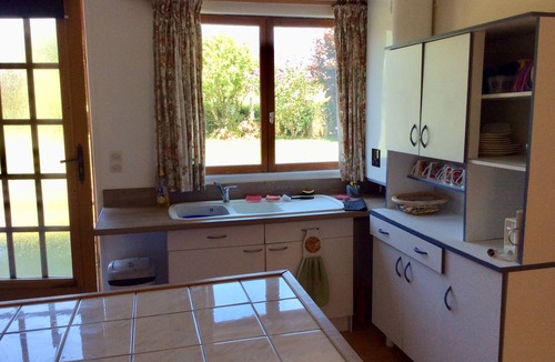 Amfreville Cottage | Gite in Secluded Setting