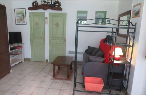 Saint-Leonard House | Gite in the greenery of an old Normandy hostel, between Etretat and Yport