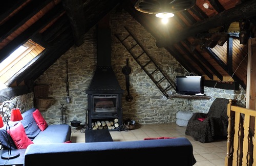 Aleu House | Gite in the Pyrenées - Aleu small village Ariegeois2 **