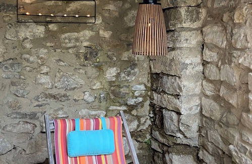 Mayronnes Apartment | Gite in the shadow of the church