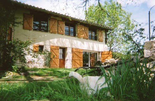 Itzac House | Gite in the village in the Itzac, place called bouissière.