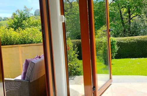 Foncine-le-Haut Apartment | Gite Iris Montagnes du Jura mit Spa Sauna Fluss by Interhome