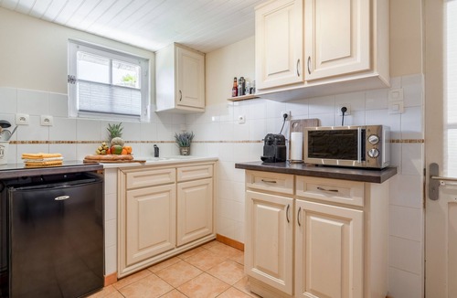 Barjac Apartment | Gite Jaune – Paradise of Provence