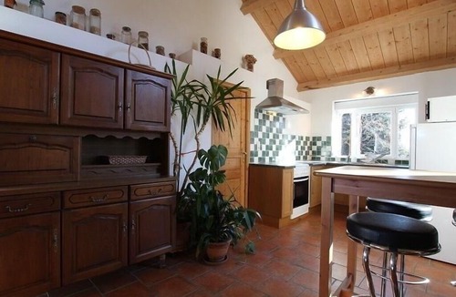 Jullianges House | Gite Jullianges, 2 bedrooms, 6 persons