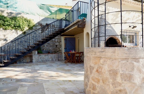 Tourrette-Levens House | Gite L'EnVie de Calme 2 persons