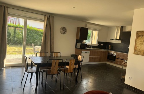 Jeuxey House | Gite l'Escale