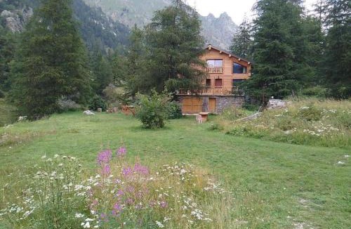 Belvedere Apartment | Gite l'Esquirol