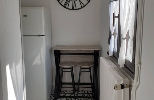 Saint-Martin-aux-Buneaux House | Gite LA Longere