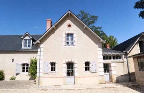 Sainte-Maure-de-Touraine House | Gite " Les chênes" Domaine de la Garnauderie
