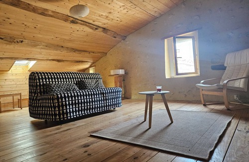 Larnas Apartment | Gite L'insolite EN Ardeche