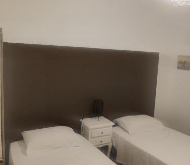 Romilly-sur-Seine Apartment | gite l'olivier 2