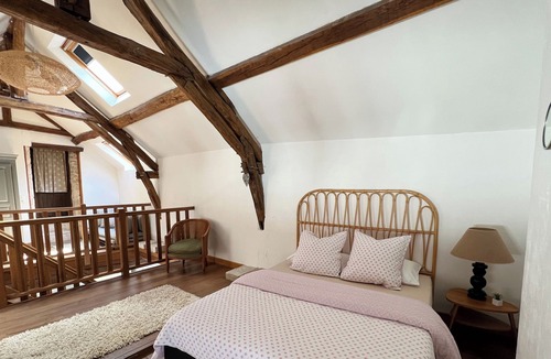 Molosmes House | Gite "l'Orée des Vignes"