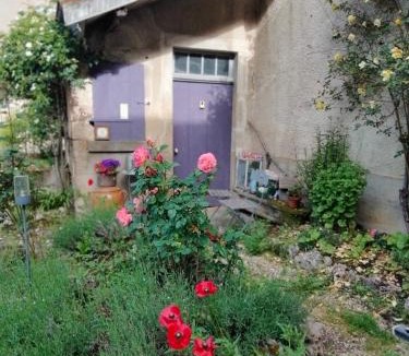 Melay House | Gite La Belle Rose