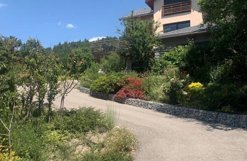 Prunieres Apartment | Gite "La Biche des Ecrins"