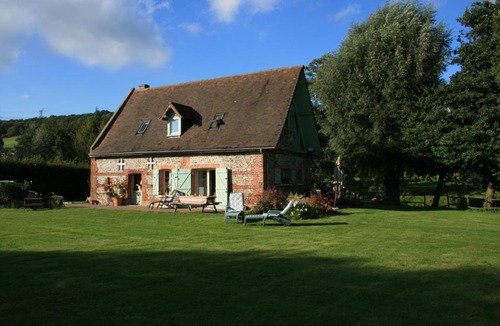 Saint-Aubin-le-Cauf House | Gite La Bouverie