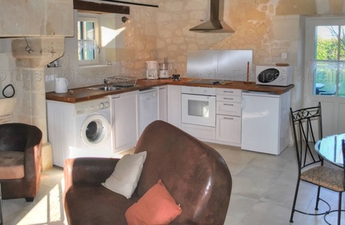 La Chapelle-sur-Loire House | Gite La Chapelle-sur-Loire, 2 bedrooms, 5 persons