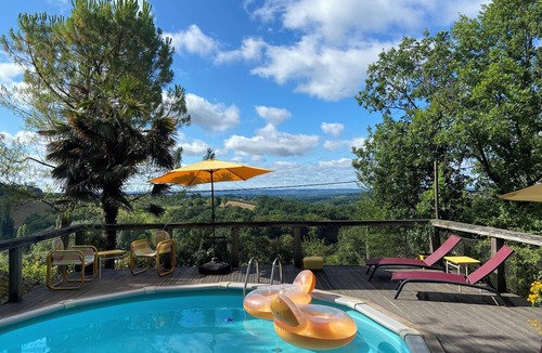 Beaugas Cottage | Gite La Colline des Lauriers, located near Bordeaux, Bergerac and Toulouse.