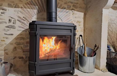 Saint-Hilaire-la-Palud House | Gite La Ferme - Les Gites Du Moulin