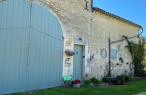 Gensac-la-Pallue House | GITE LA FERME FORTIN