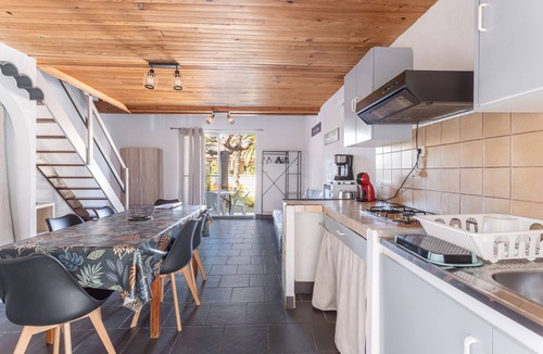 Roquefort-des-Corbieres House | Gîte La Capelle for 7 People, with Pool