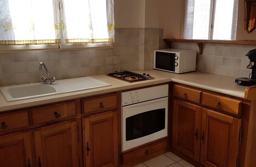 Saint-Victor-et-Melvieu House | Gite La Combe de Melvieu with Mountain View