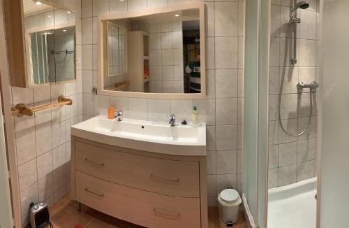 La Begude-de-Mazenc Apartment | GITE LA FREYDIERE