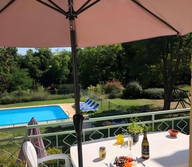 Le Ledat Apartment | Gite La Garonne