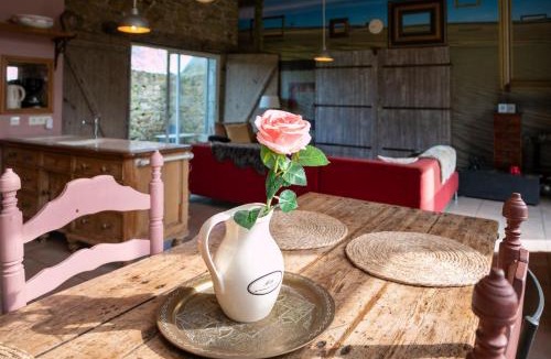 Prat House | Gite la Grange Cheval Rouge 4 pers