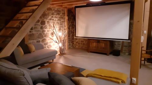 Meallet House | Gite La Grange De Loey