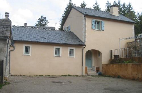 Quezac House | GITE La Méjeannelle