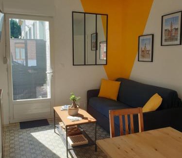 Douvrin Apartment | Gite La Maison Blanche - 1 to 6 people