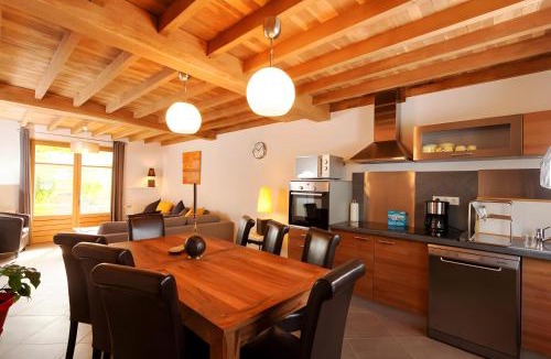 Chozeau House | Gite La Maison D'émile