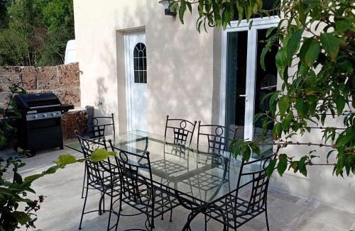 Marcillac-Vallon House | Gite La maison du gardien