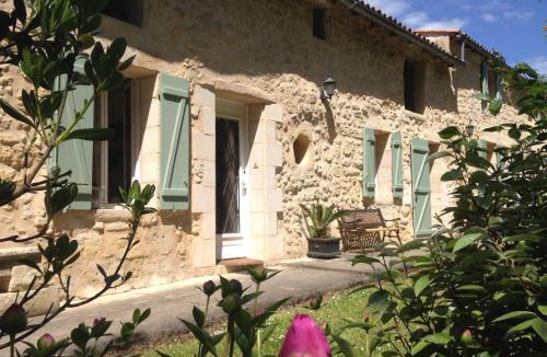 Lignan-de-Bordeaux House | Gite la Maison de la Pimpine Lignan de Bordeaux