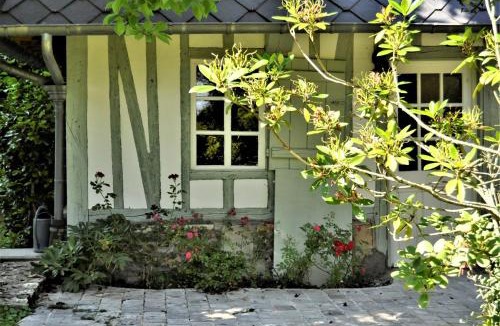 Etreville House | GITE LA NORMANDE