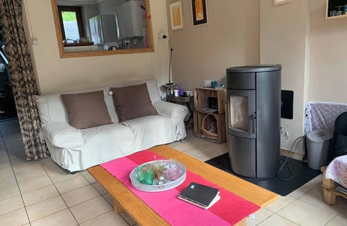 Revin House | Gîte La Petite Commune, along the Meuse, on the TransArdennes greenway