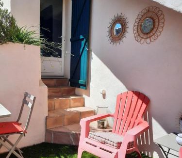 Montagnac Apartment | gite la petite vigneronne