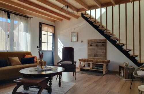 La Chapelle-dʼAngillon House | Gite La Roseraie maison au calme à la campagne