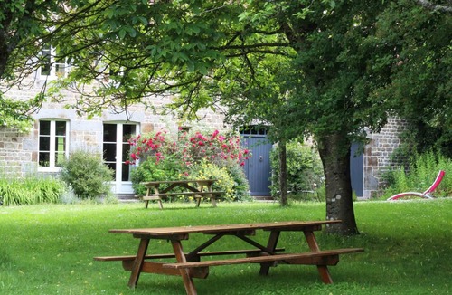 La Sauvagere Cottage | Gite La Sauvagère, 5 bedrooms, 10 persons