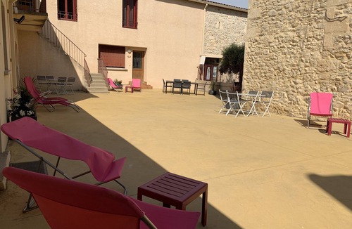 Le Cres Cottage | Gite La Tour for 4 persons with swimming pool near Montpellier